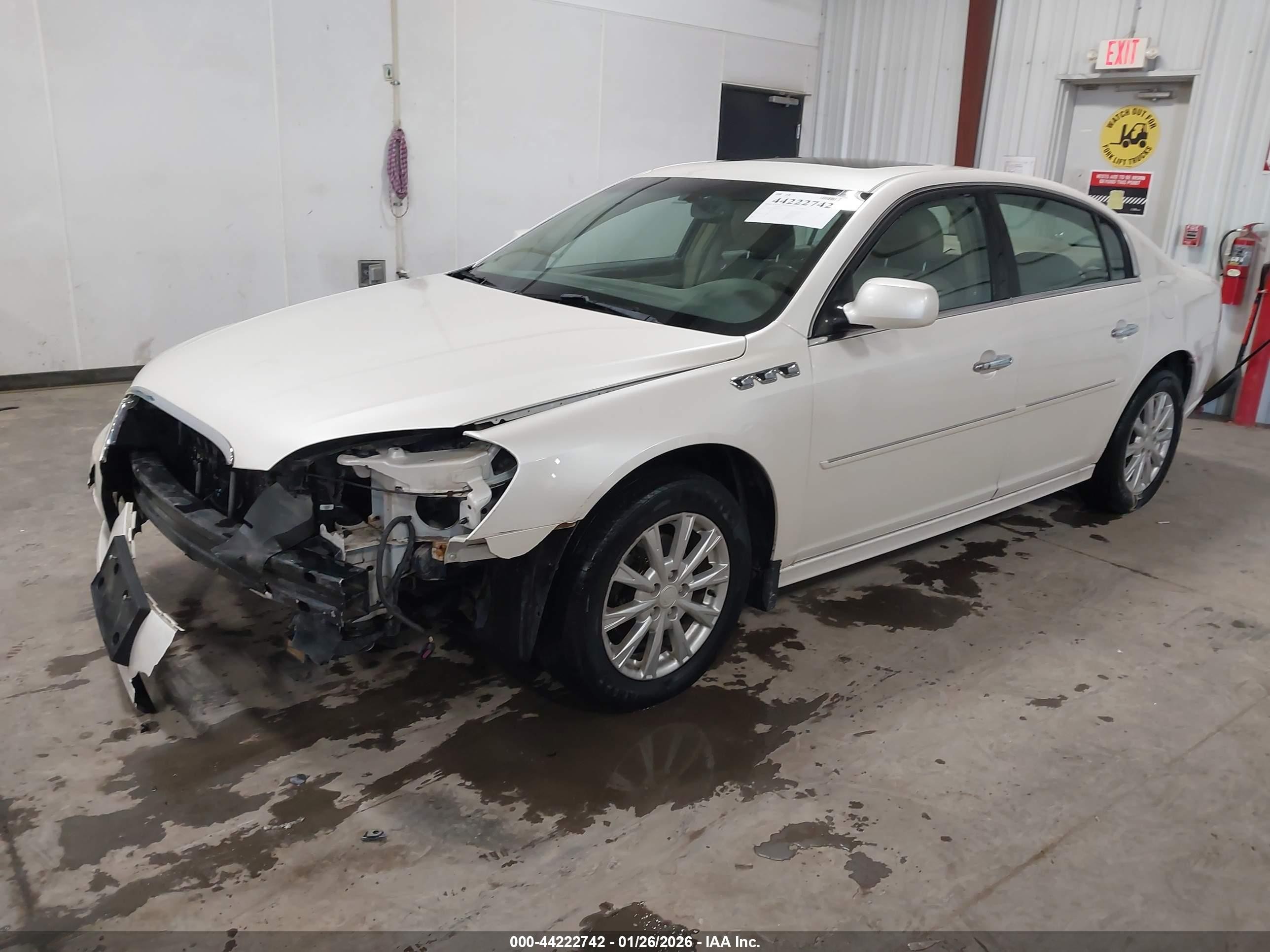 2011 Buick Lucerne Cxl White vin: 1G4HC5EM7BU123126