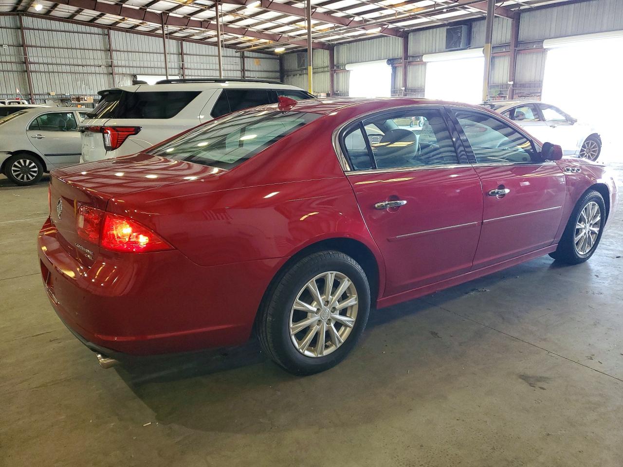 2011 Buick Lucerne Cxl Maroon vin: 1G4HC5EM7BU141951