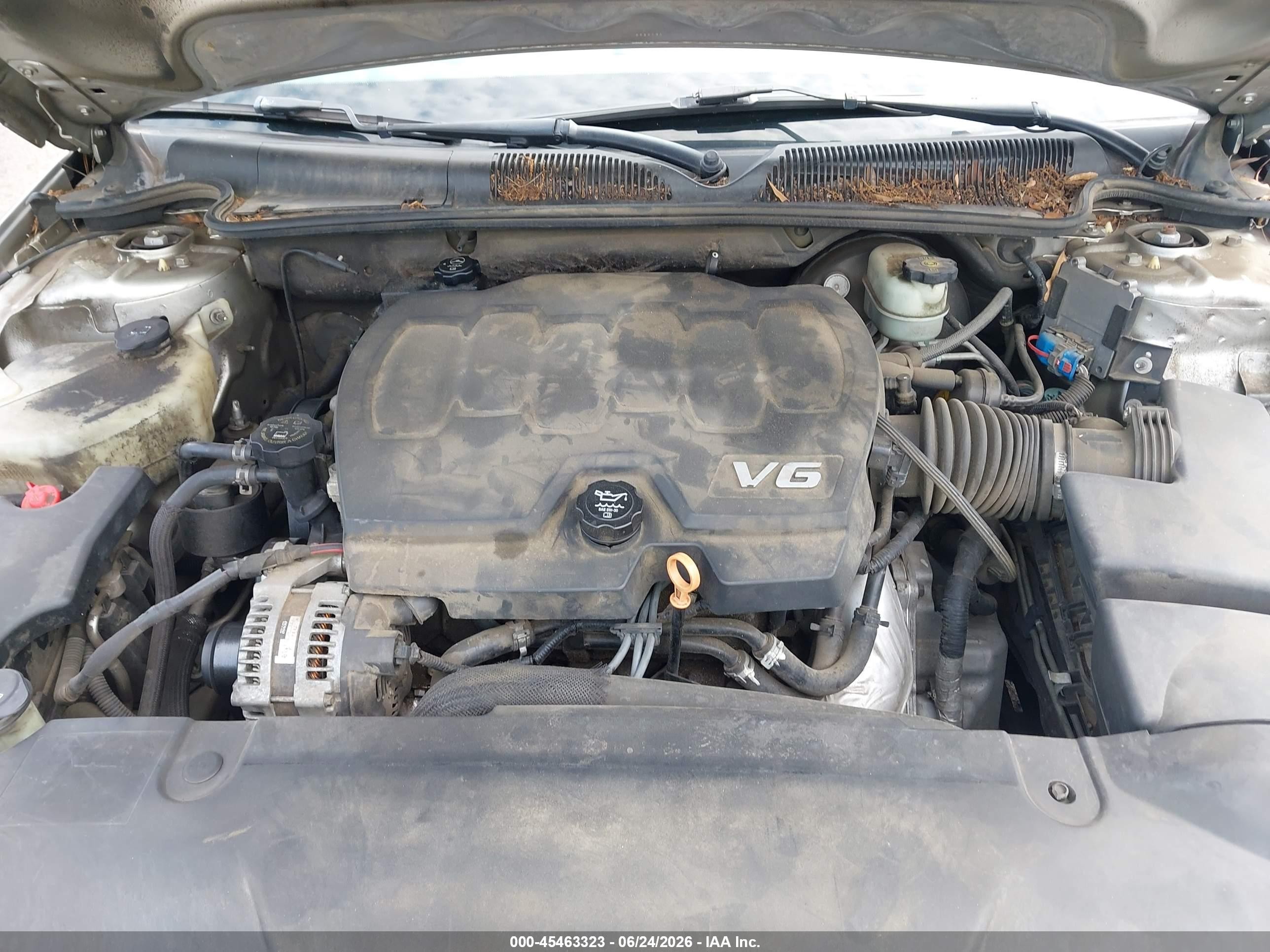 2010 Buick Lucerne Cxl Silver vin: 1G4HC5EM8AU131282