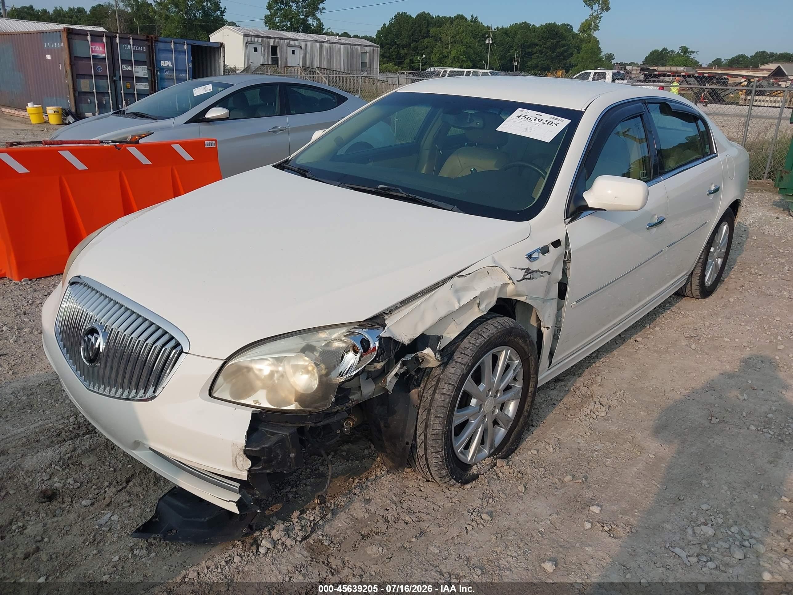 2011 Buick Lucerne Cxl White vin: 1G4HC5EM8BU134815
