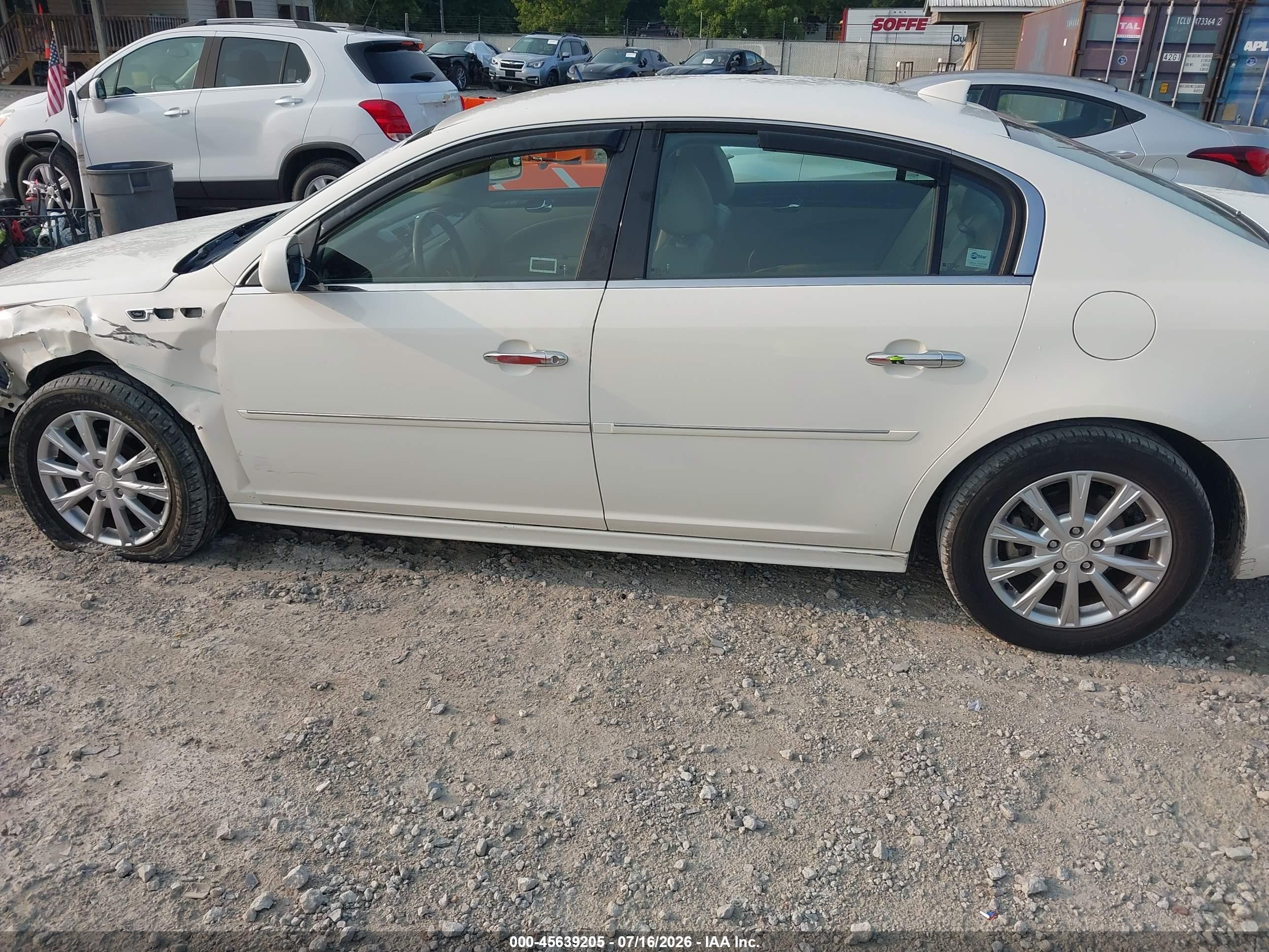 2011 Buick Lucerne Cxl White vin: 1G4HC5EM8BU134815