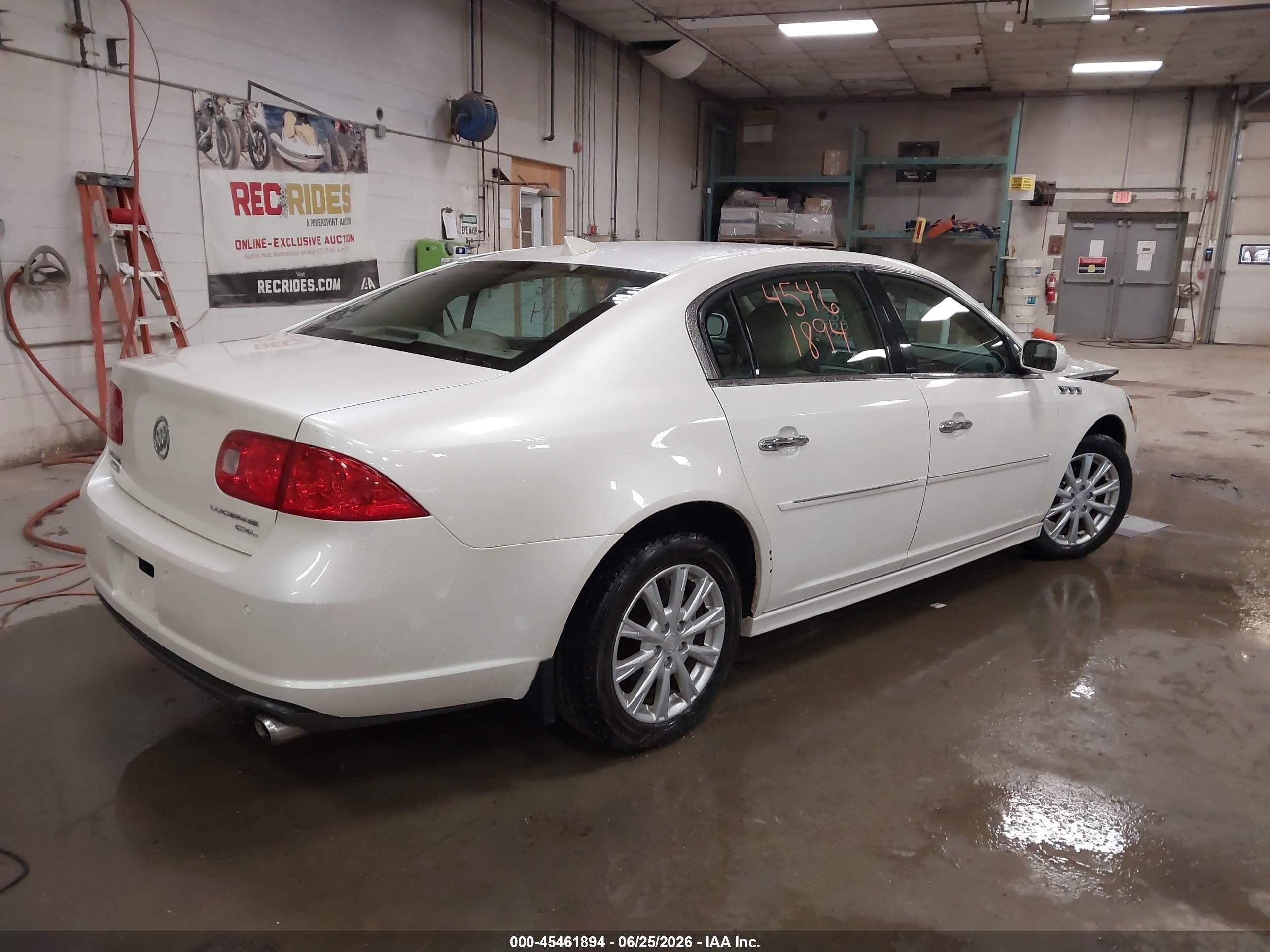 2011 Buick Lucerne Cxl White vin: 1G4HC5EM9BU142194