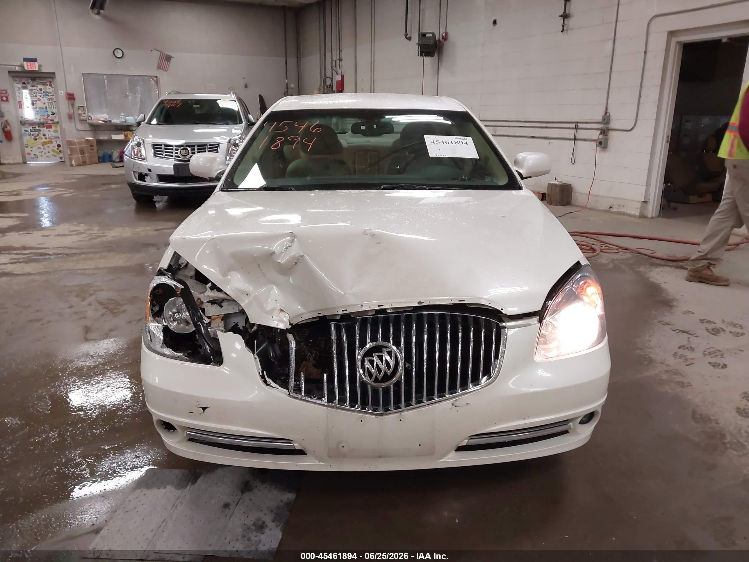 2011 Buick Lucerne Cxl White vin: 1G4HC5EM9BU142194