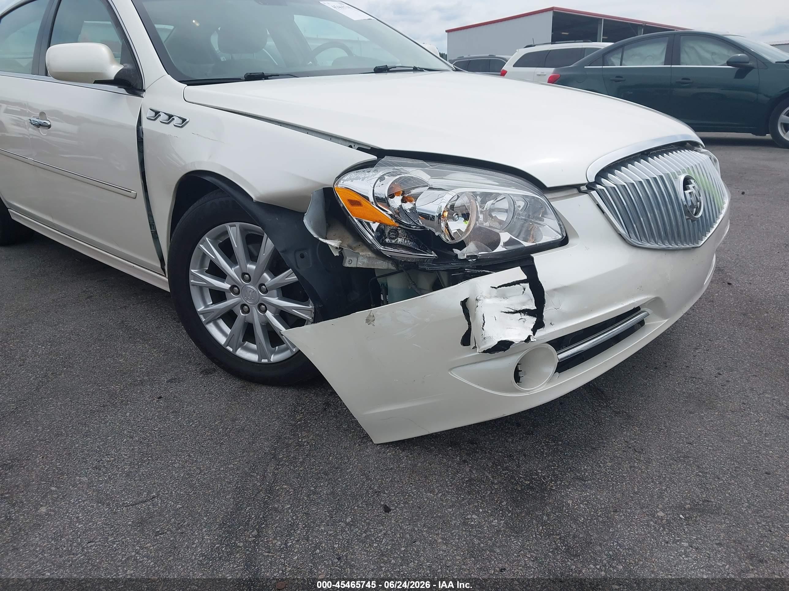 2010 Buick Lucerne Cxl White vin: 1G4HC5EMXAU132756