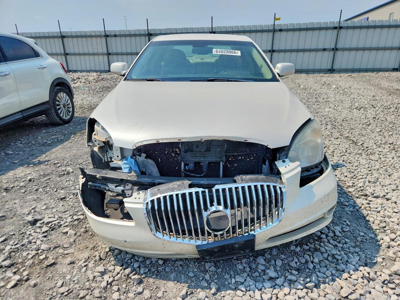 2010 Buick Lucerne Cxl White vin: 1G4HC5EMXAU137326