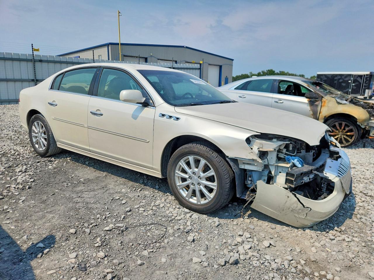 2010 Buick Lucerne Cxl White vin: 1G4HC5EMXAU137326
