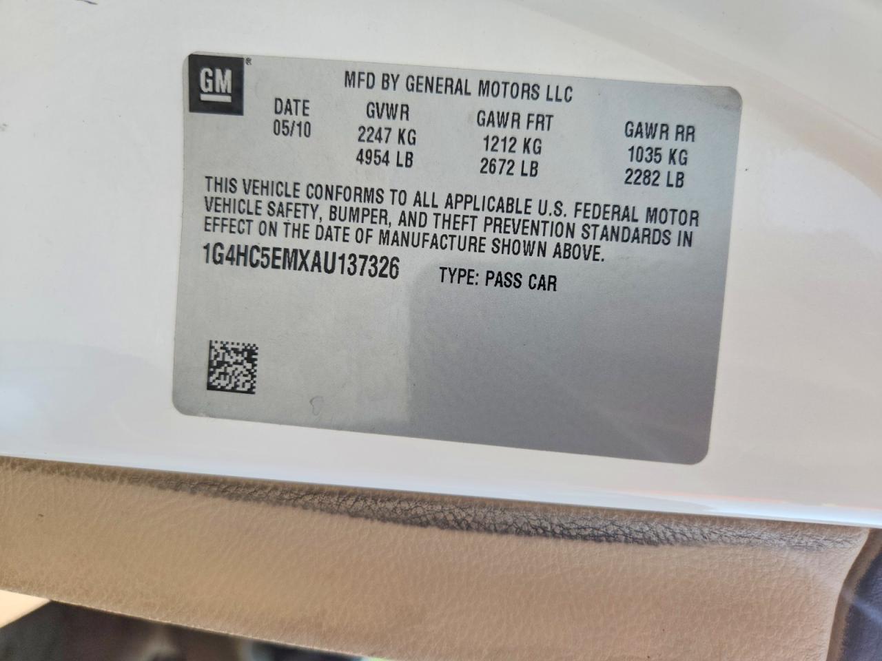2010 Buick Lucerne Cxl White vin: 1G4HC5EMXAU137326
