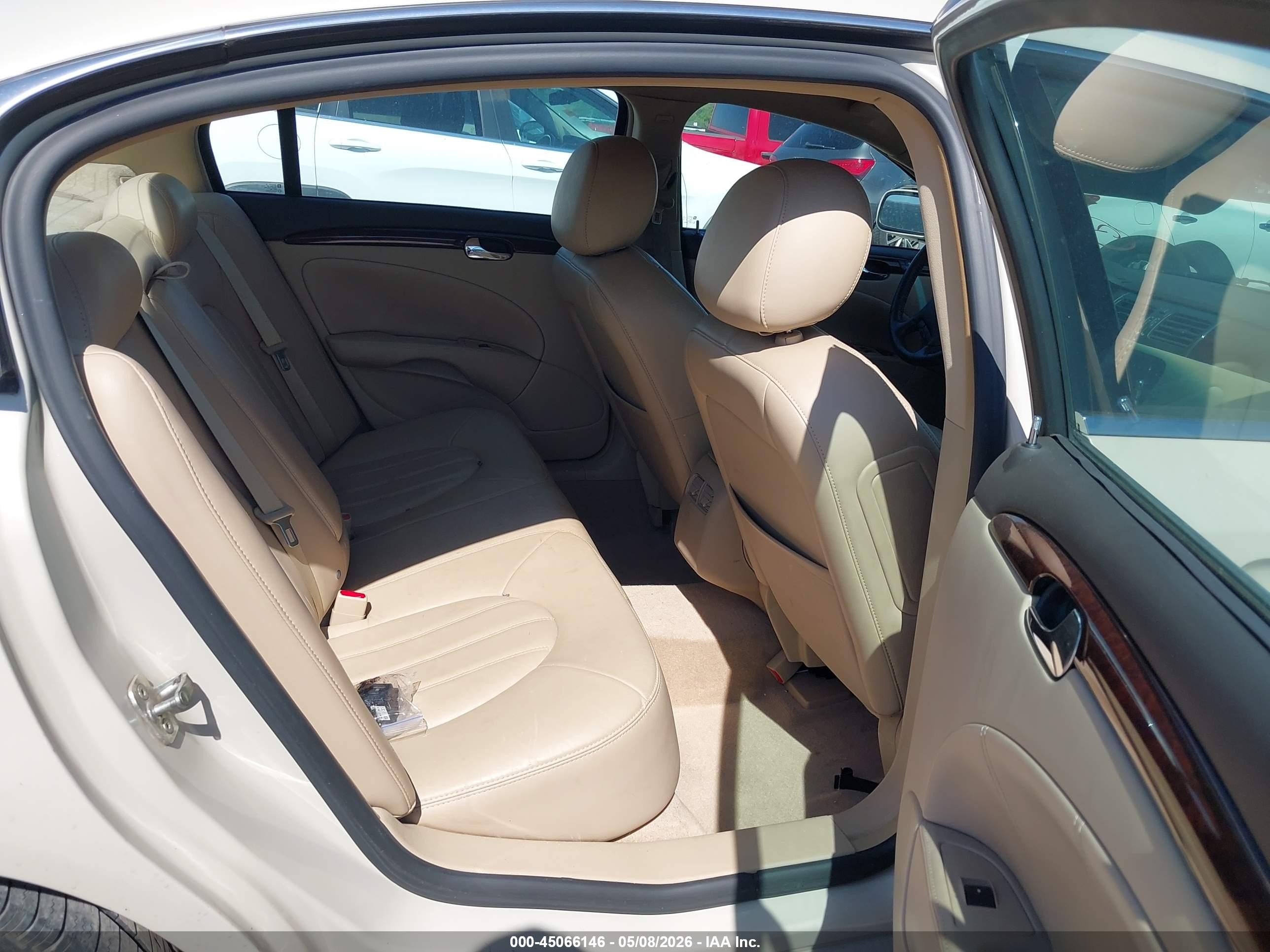 2011 Buick Lucerne Cxl Champagne vin: 1G4HC5EMXBU121581