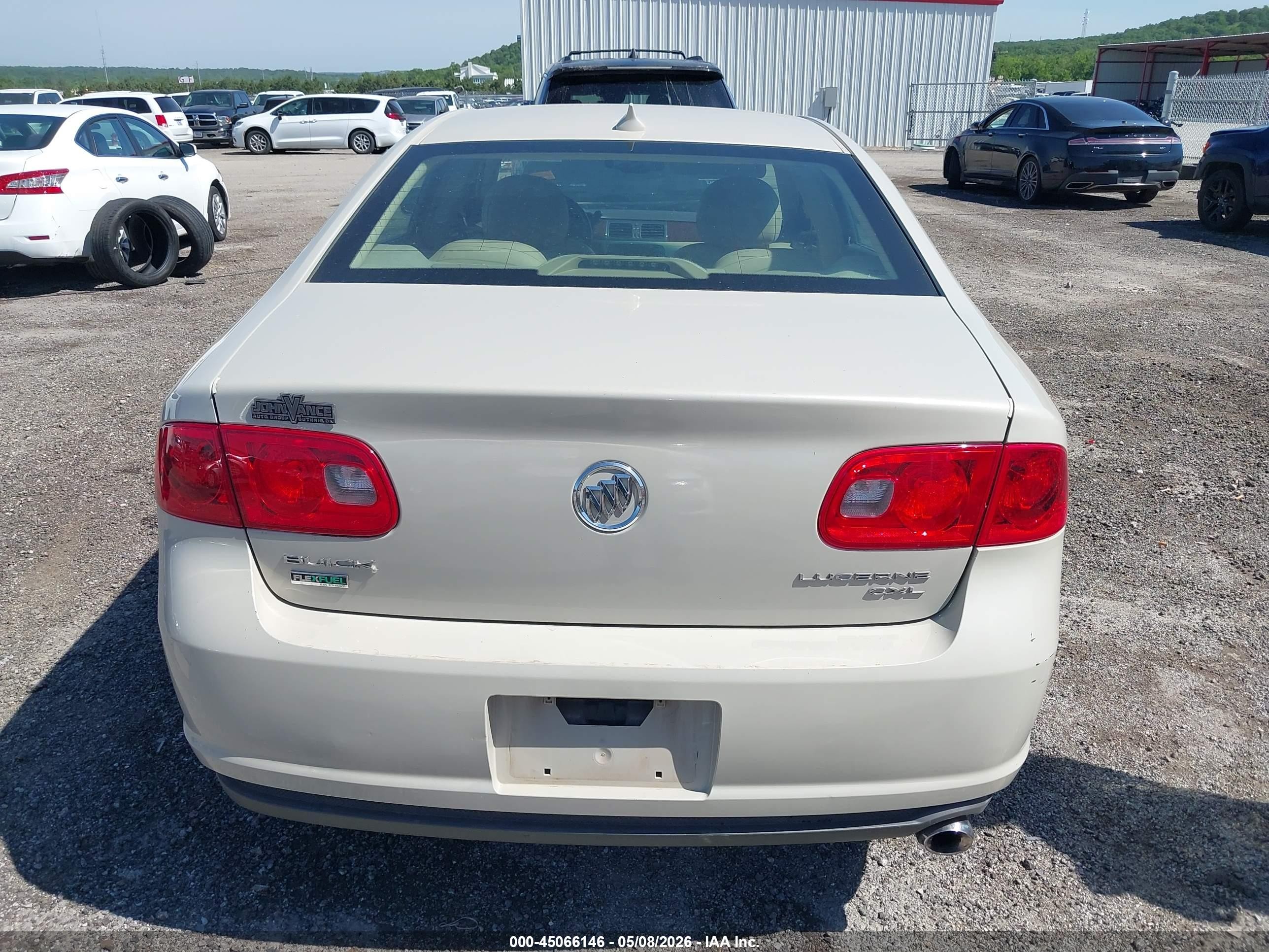 2011 Buick Lucerne Cxl Champagne vin: 1G4HC5EMXBU121581