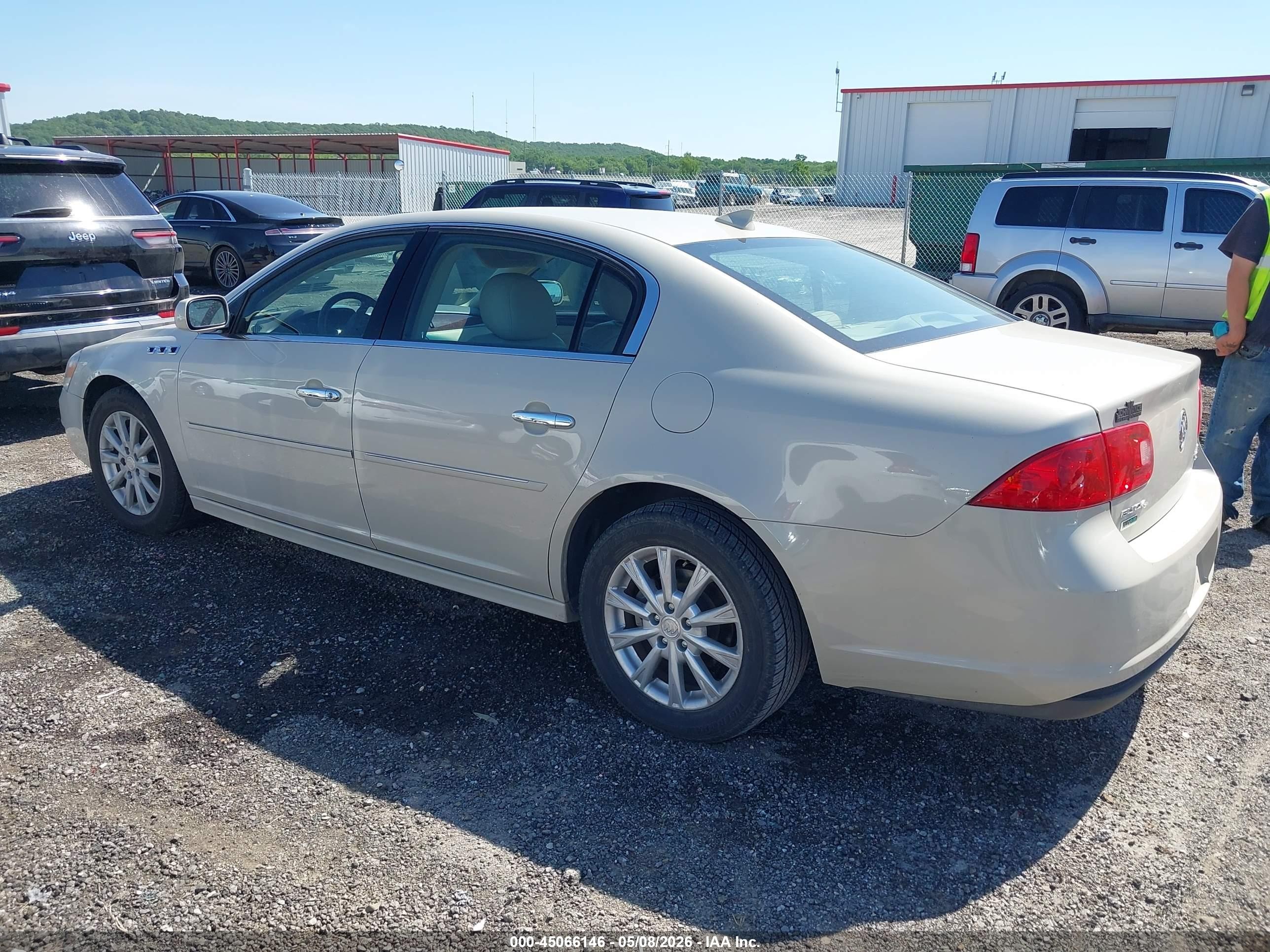 2011 Buick Lucerne Cxl Champagne vin: 1G4HC5EMXBU121581