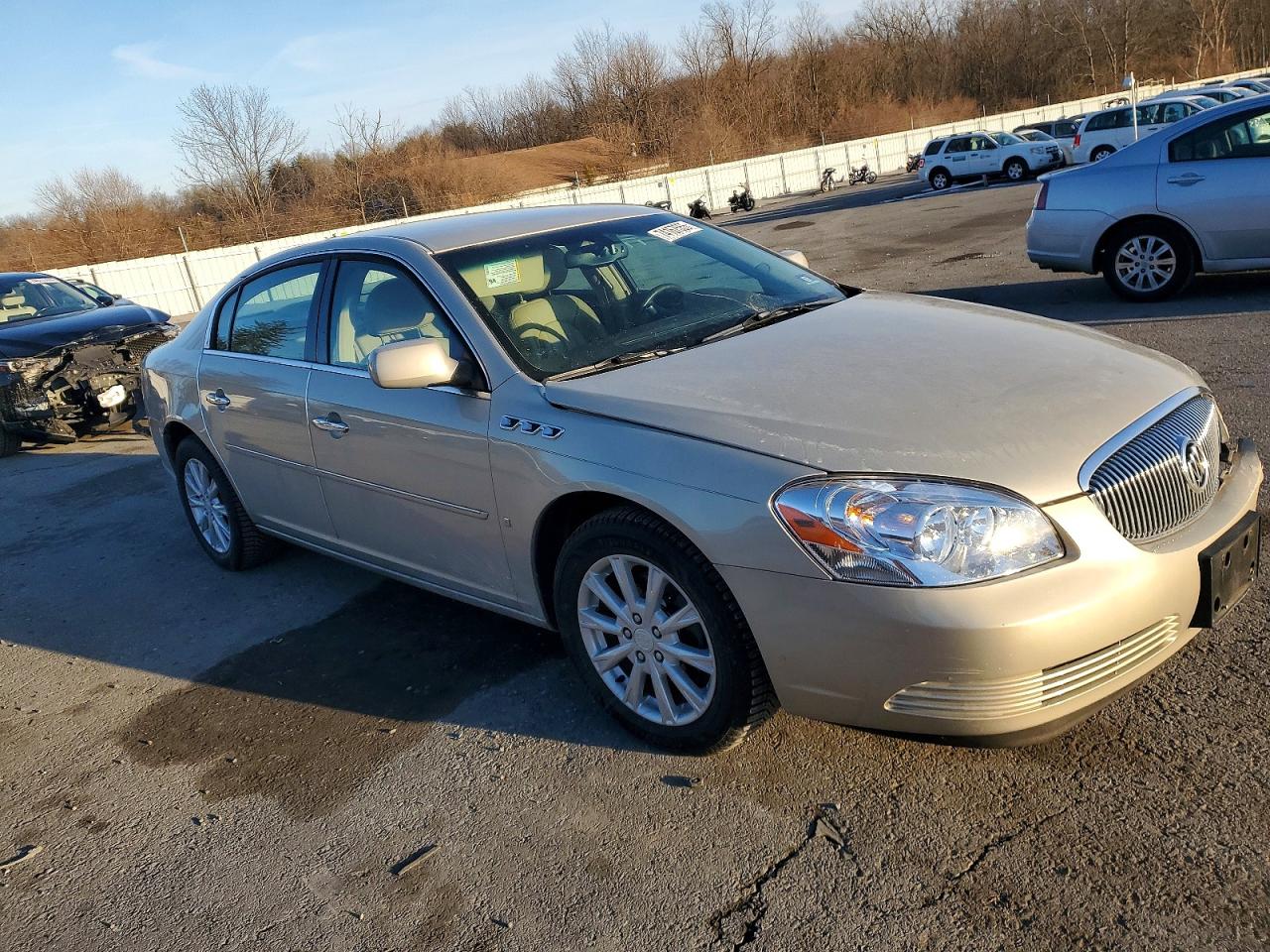 2009 Buick Lucerne Cxl Золотой vin: 1G4HD57129U131192