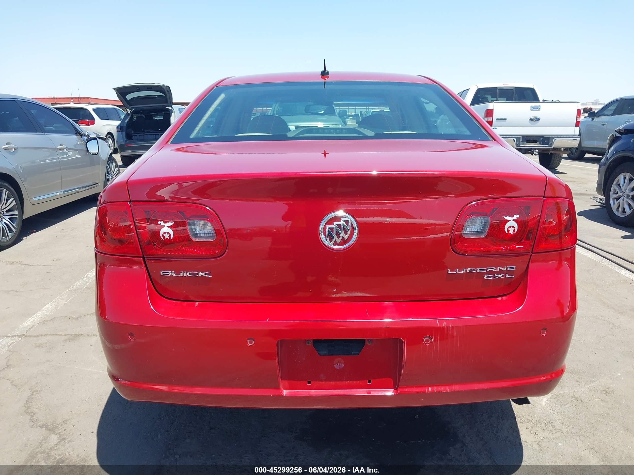 2007 Buick Lucerne Cxl Красный vin: 1G4HD57207U134601