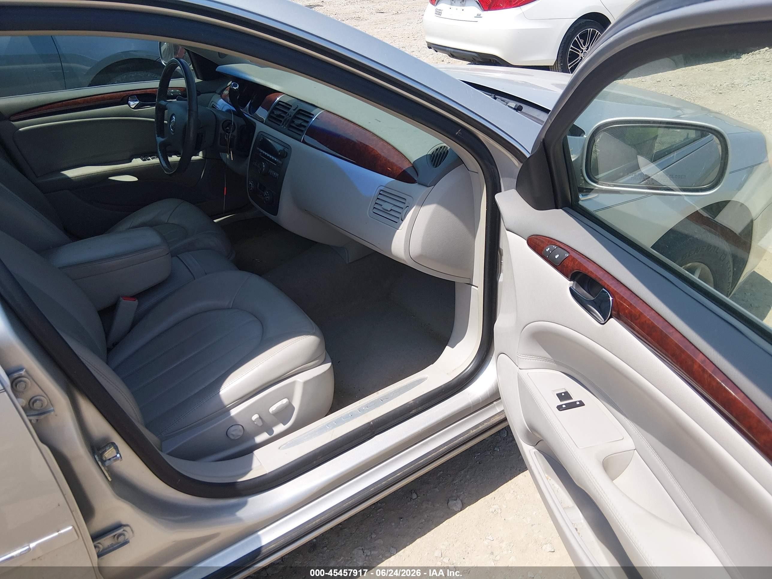 2007 Buick Lucerne Cxl Silver vin: 1G4HD57207U152659