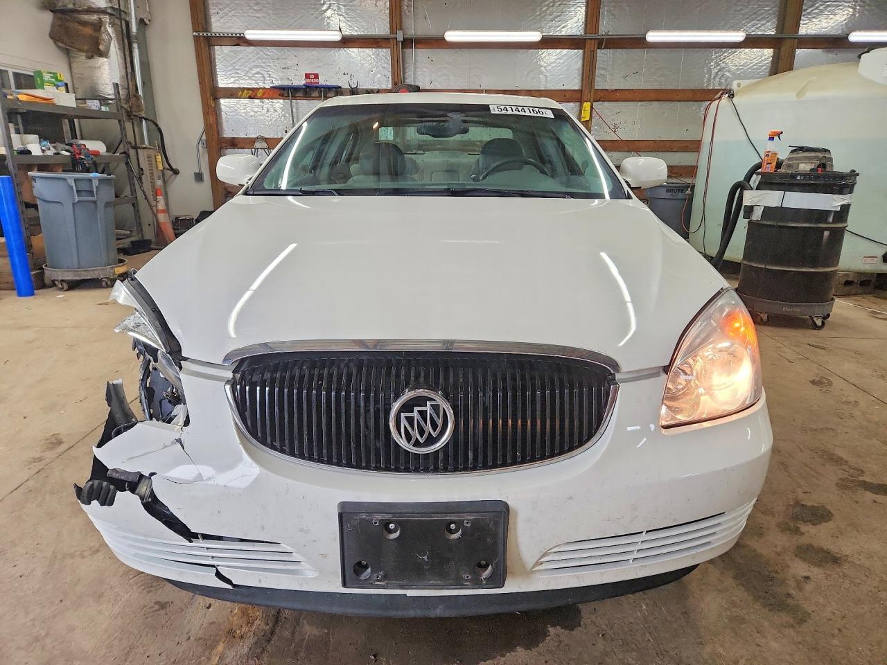2007 Buick Lucerne Cxl White vin: 1G4HD57207U223066