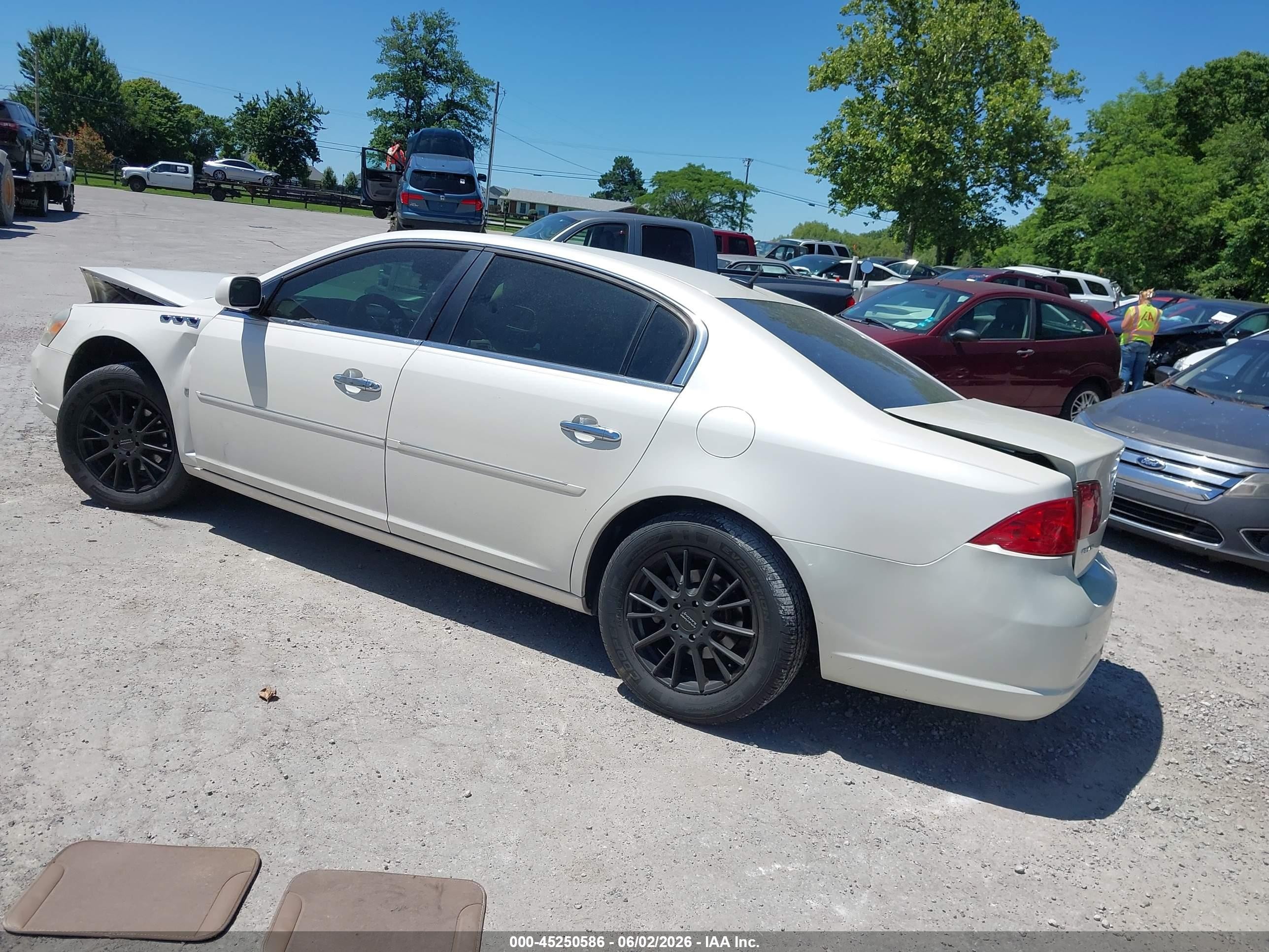 2007 Buick Lucerne Cxl White vin: 1G4HD57207U236433