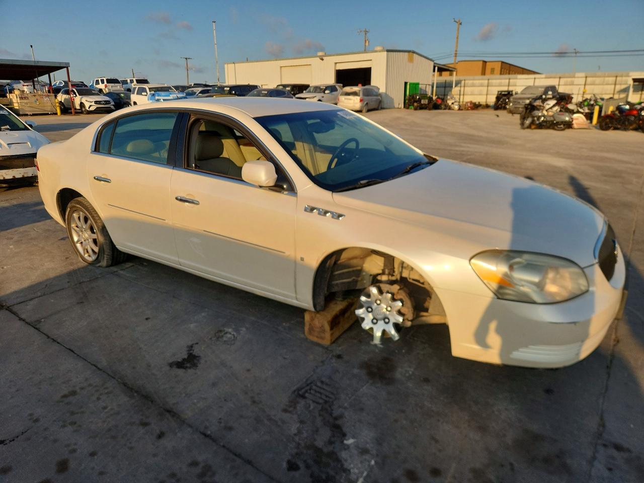 2007 Buick Lucerne Cxl White vin: 1G4HD57207U237095