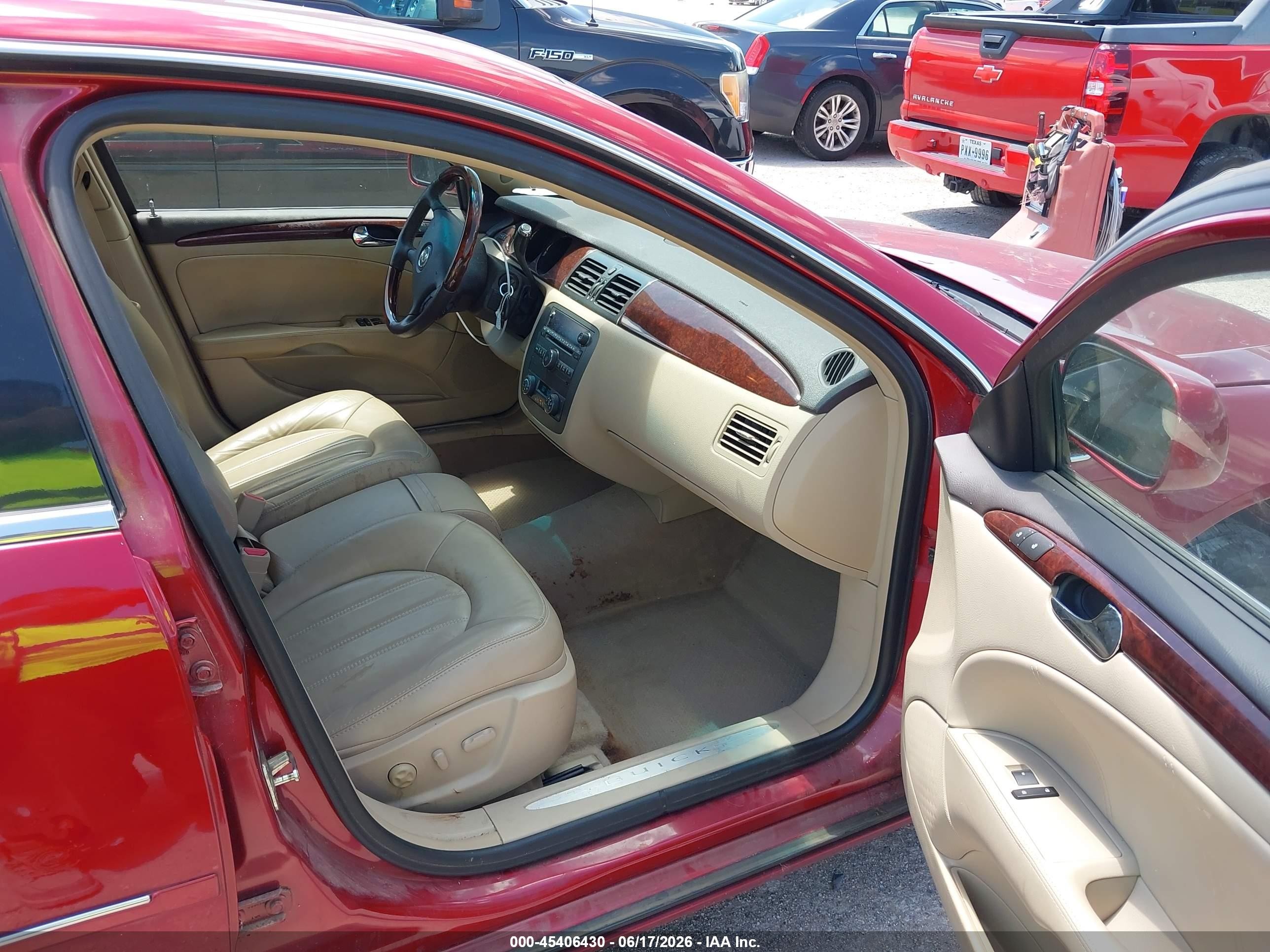 2008 Buick Lucerne Cxl Red vin: 1G4HD57208U183993