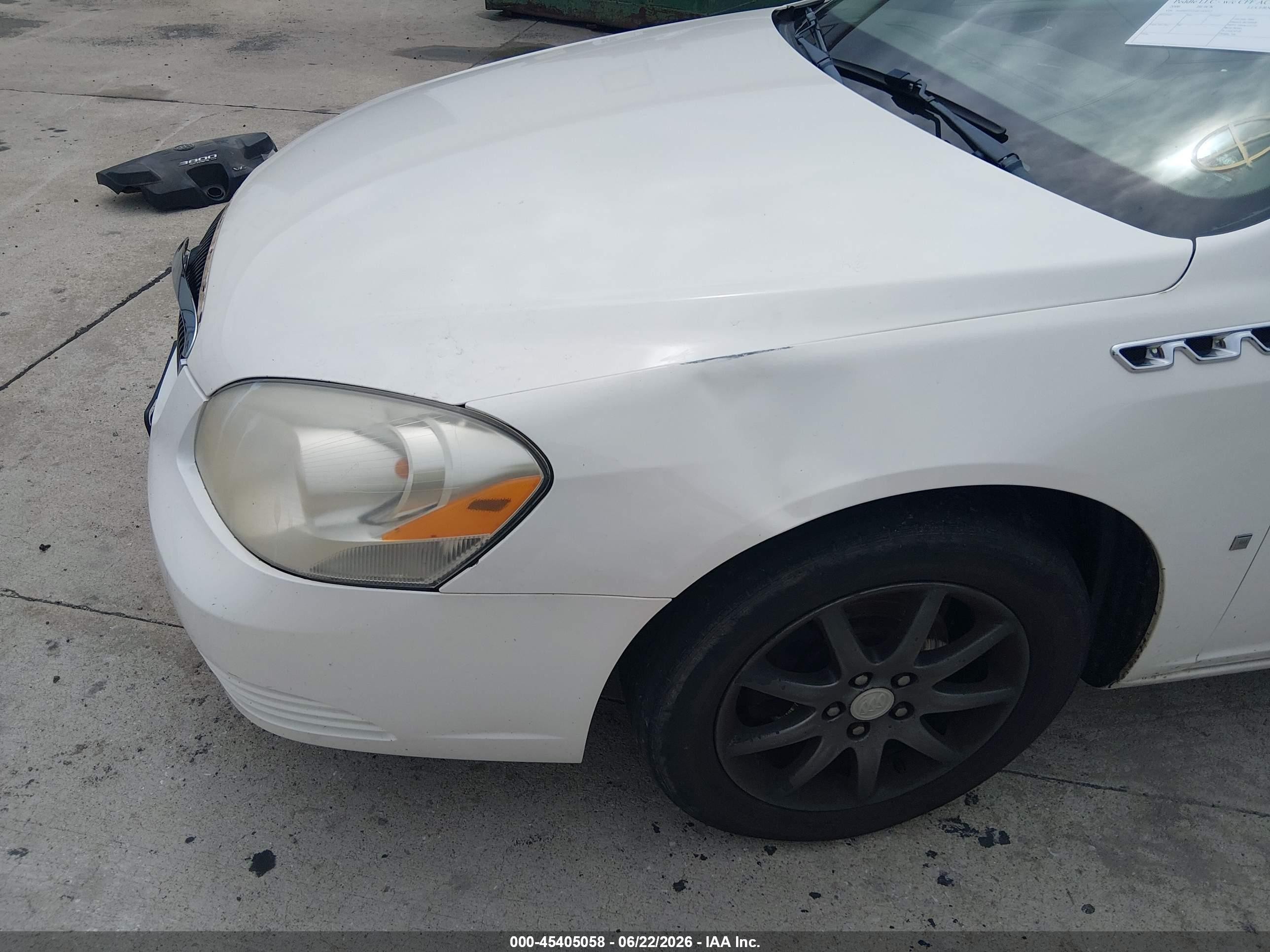 2006 Buick Lucerne Cxl White vin: 1G4HD57216U142012