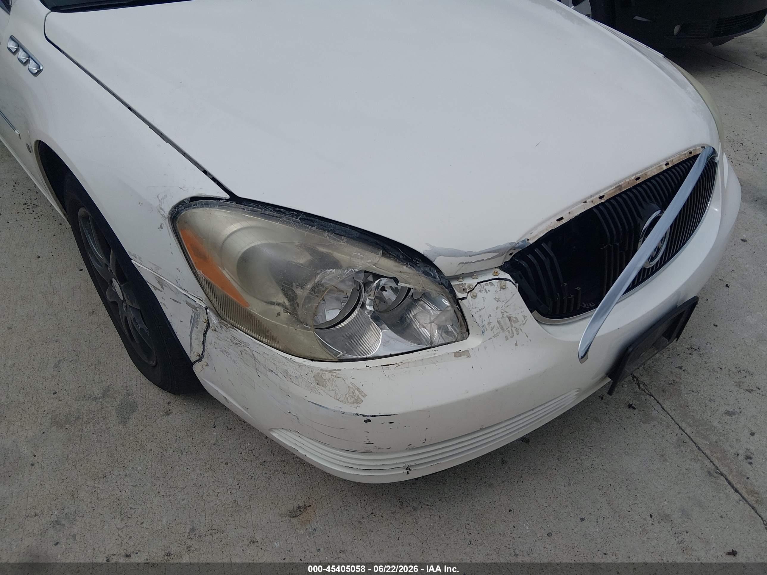 2006 Buick Lucerne Cxl White vin: 1G4HD57216U142012