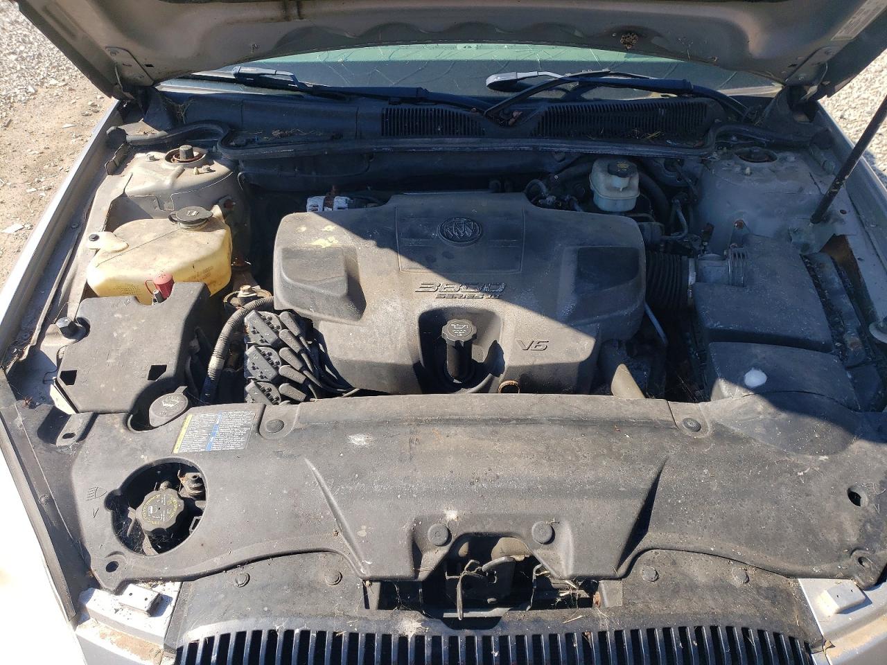 2011 Buick Lucerne Серебряный vin: 1G4HD57216U256477