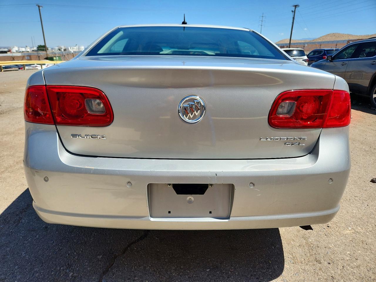 2007 Buick Lucerne Cxl Серебряный vin: 1G4HD57217U192782