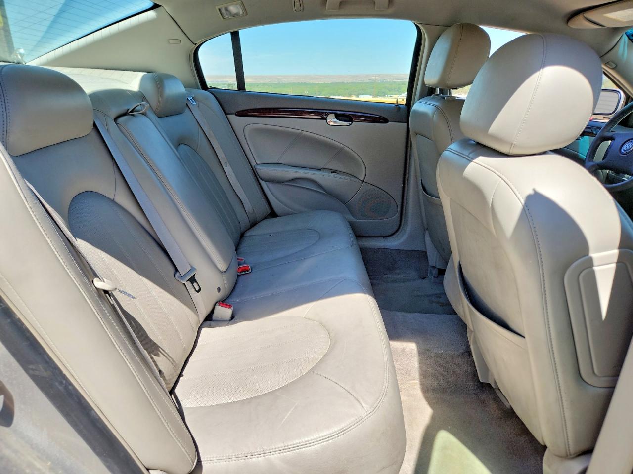 2007 Buick Lucerne Cxl Серебряный vin: 1G4HD57217U192782