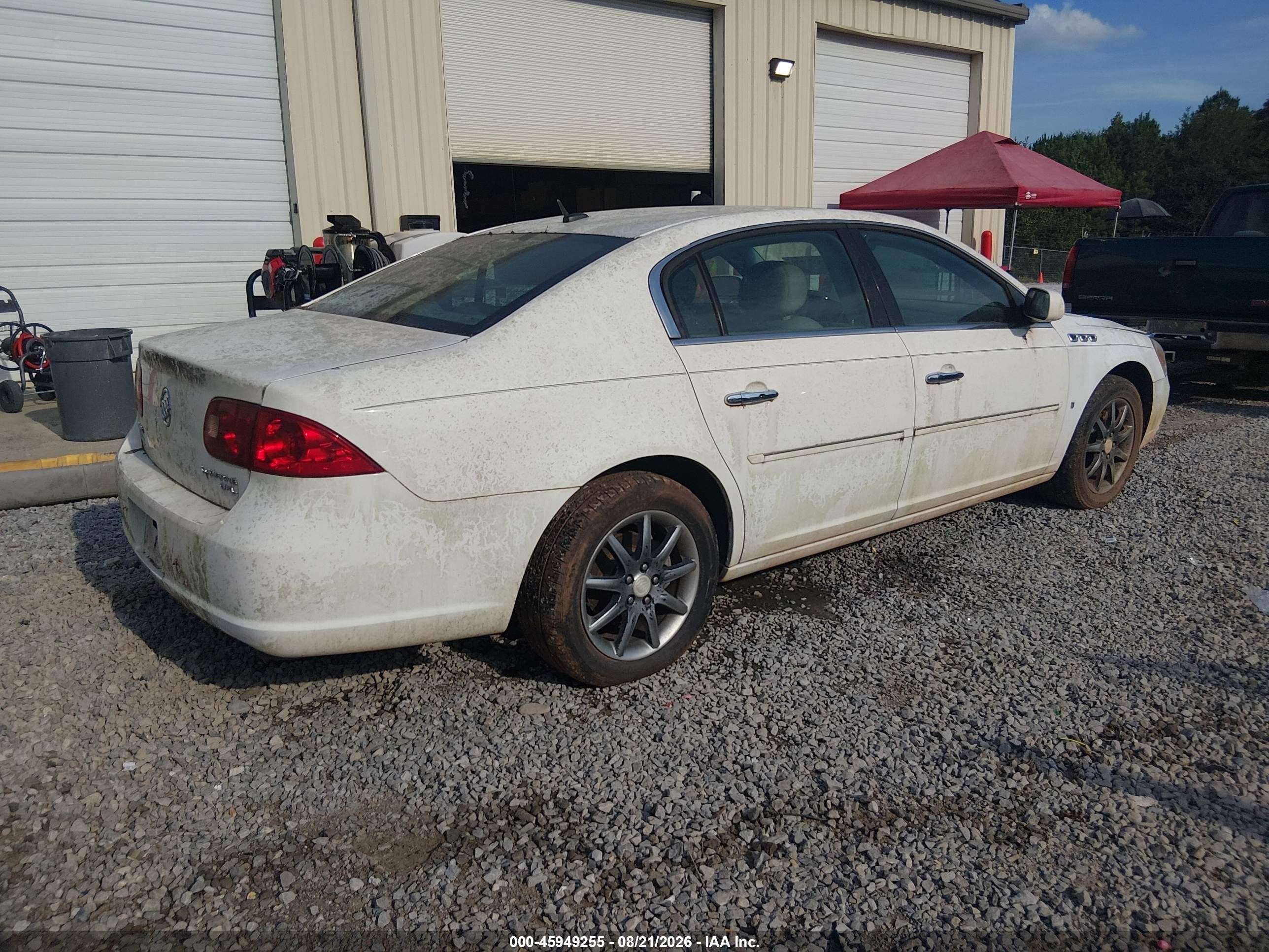2007 Buick Lucerne Cxl White vin: 1G4HD57217U220502