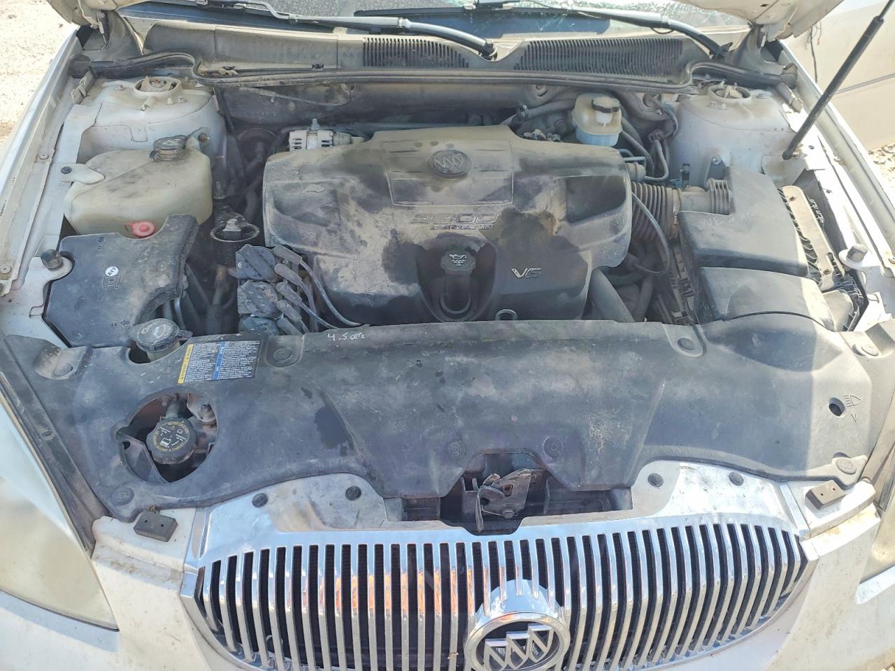 2008 Buick Lucerne Cxl White vin: 1G4HD57218U126749