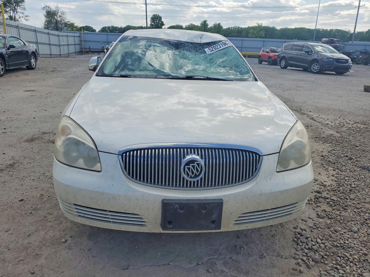 2008 Buick Lucerne Cxl White vin: 1G4HD57218U126749