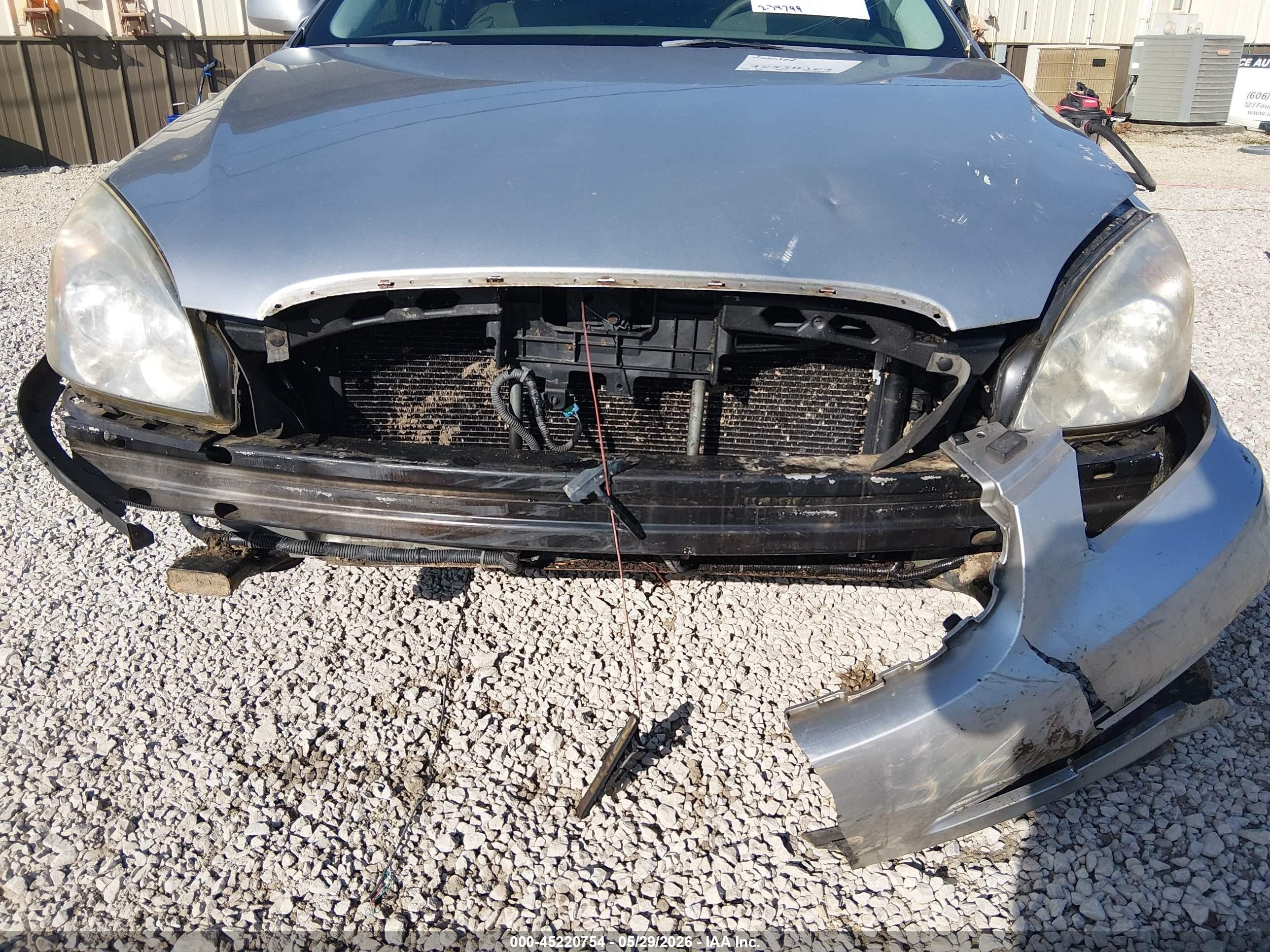 2007 Buick Lucerne Cxl Silver vin: 1G4HD57227U183928