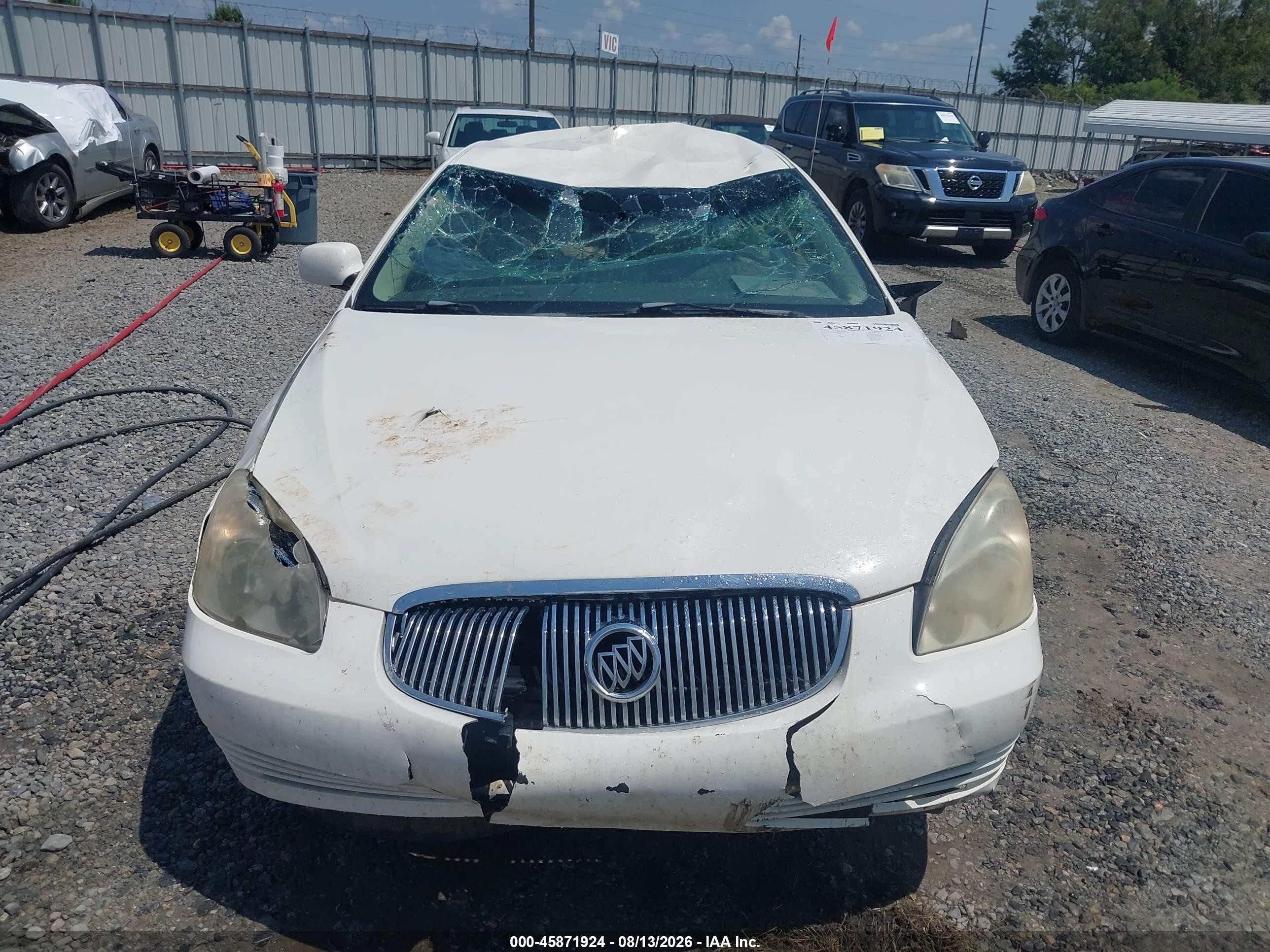 2007 Buick Lucerne Cxl White vin: 1G4HD57227U221254
