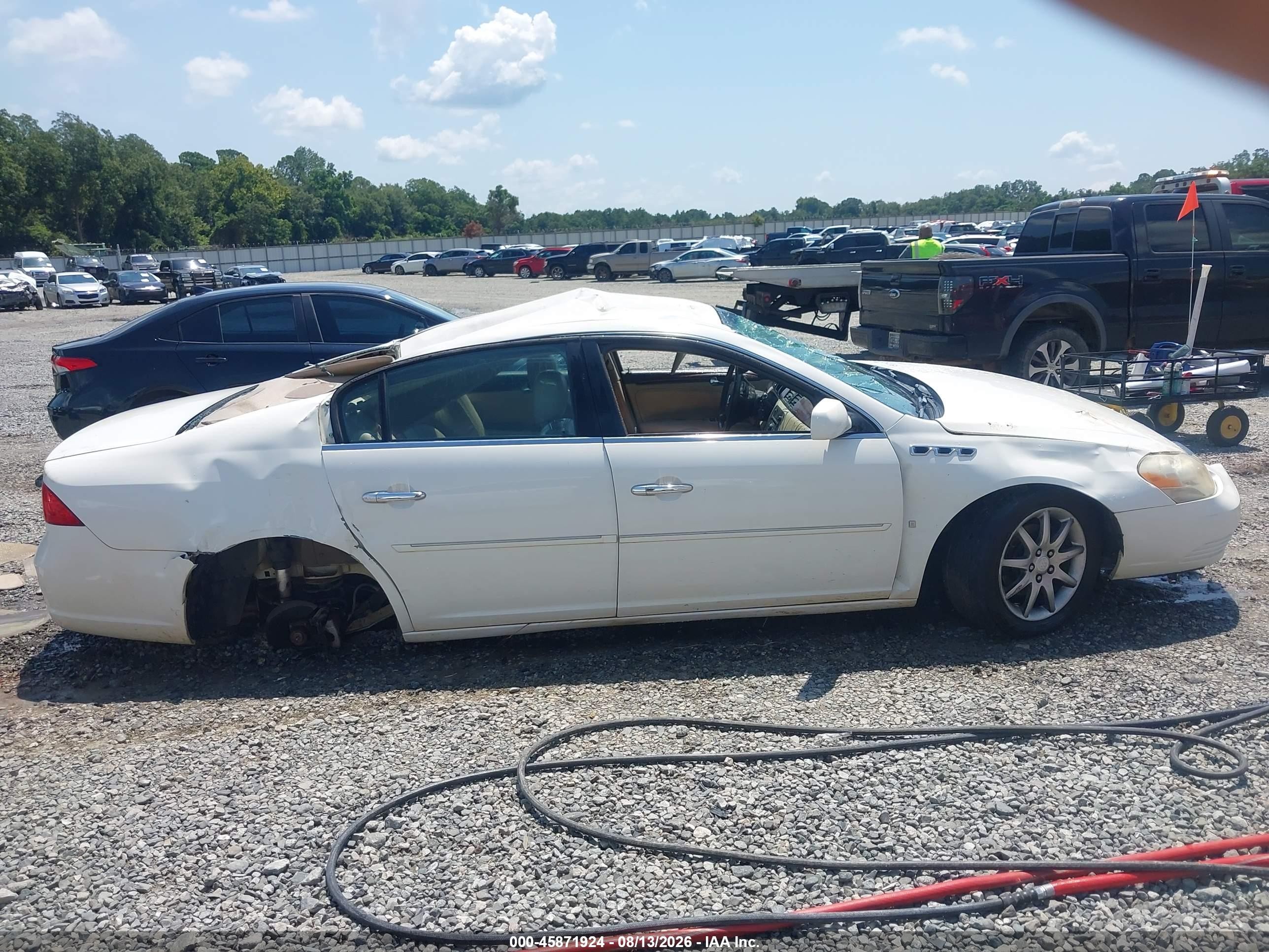 2007 Buick Lucerne Cxl White vin: 1G4HD57227U221254