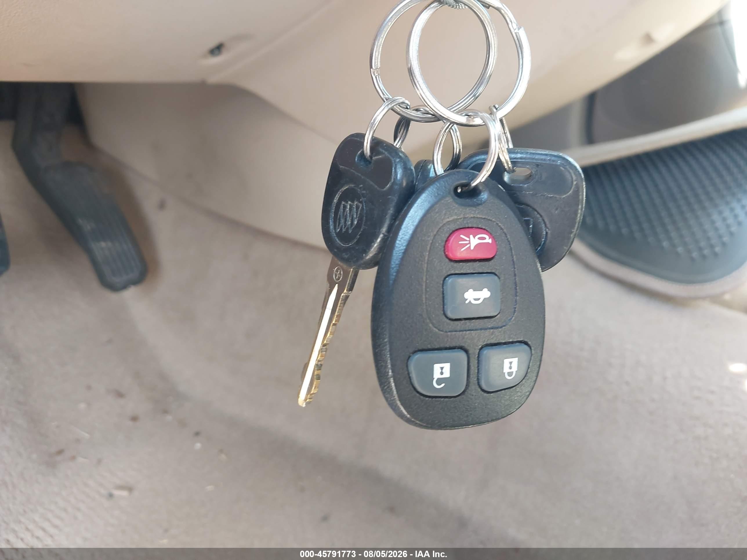 2006 Buick Lucerne Cxl Серебряный vin: 1G4HD57236U191678