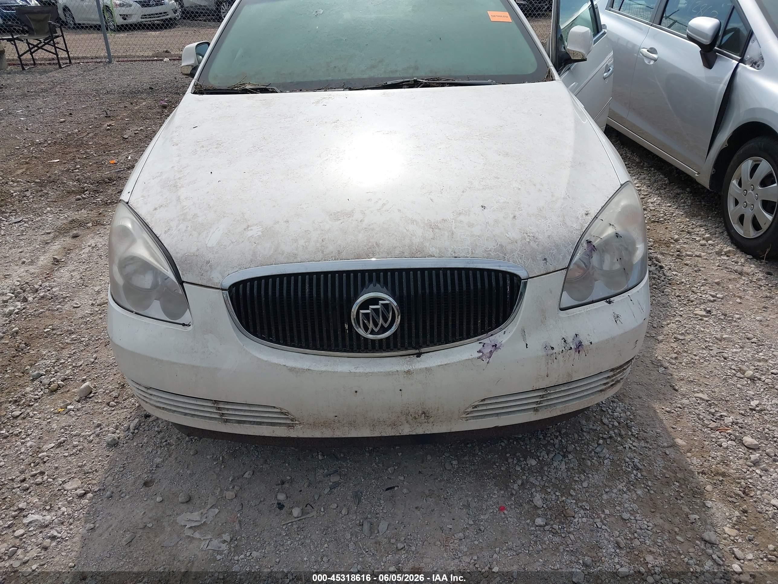 2007 Buick Lucerne Cxl White vin: 1G4HD57237U149013