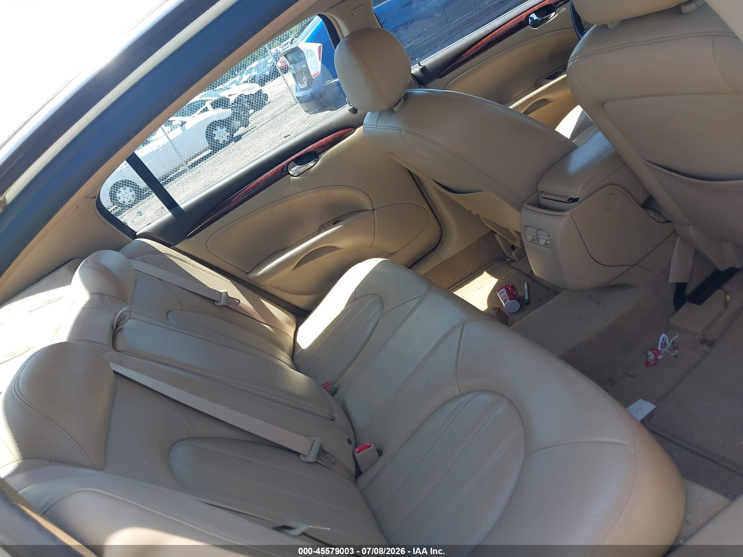 2007 Buick Lucerne Cxl White vin: 1G4HD57237U211591