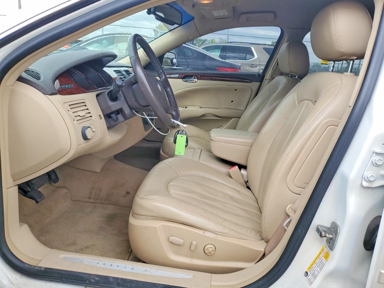 2007 Buick Lucerne Cxl White vin: 1G4HD57237U226950