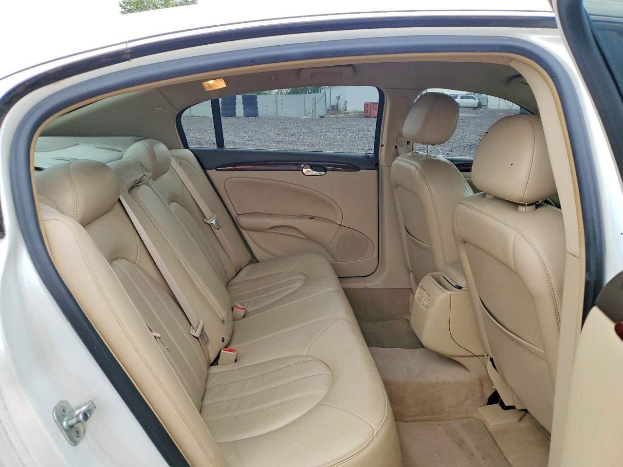 2007 Buick Lucerne Cxl White vin: 1G4HD57237U226950