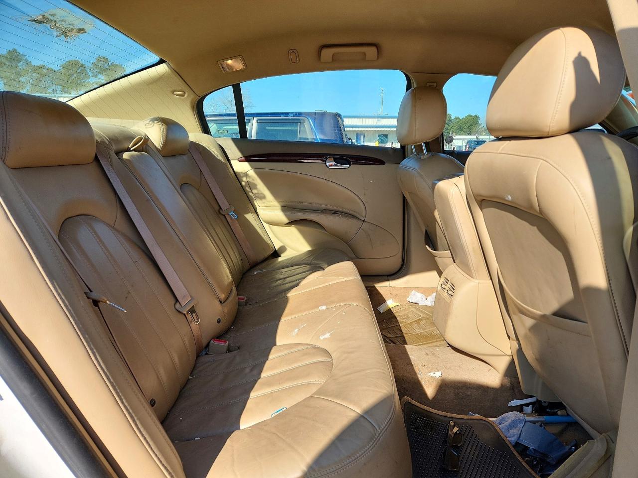 2006 Buick Lucerne Cxl White vin: 1G4HD57246U193181