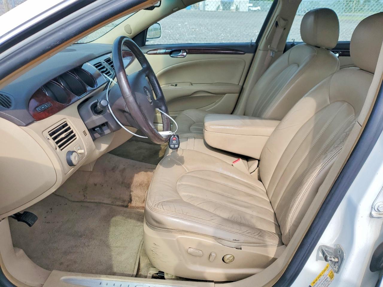 2007 Buick Lucerne Cxl White vin: 1G4HD57247U203886