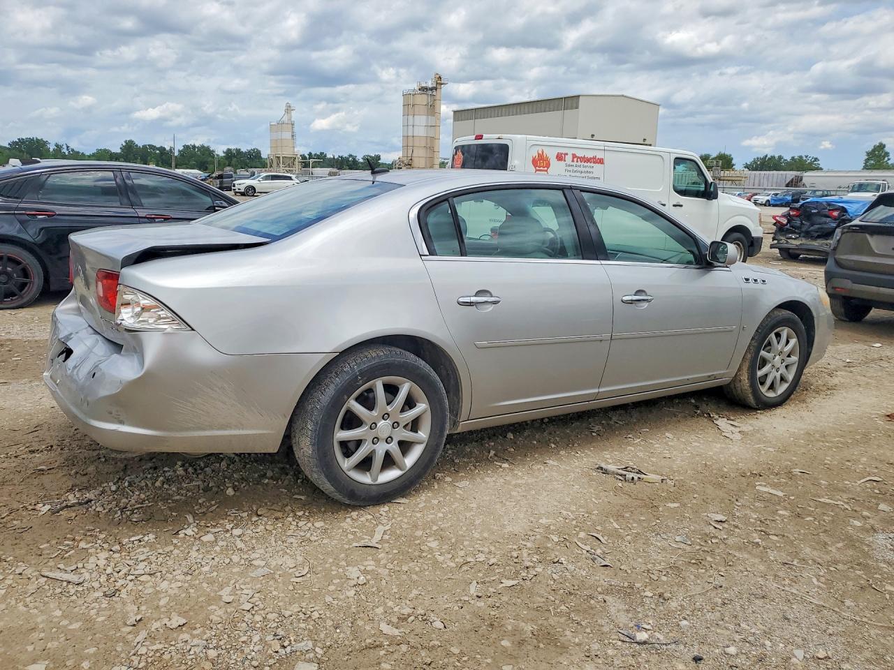 2008 Buick Lucerne Silver vin: 1G4HD57248U185651