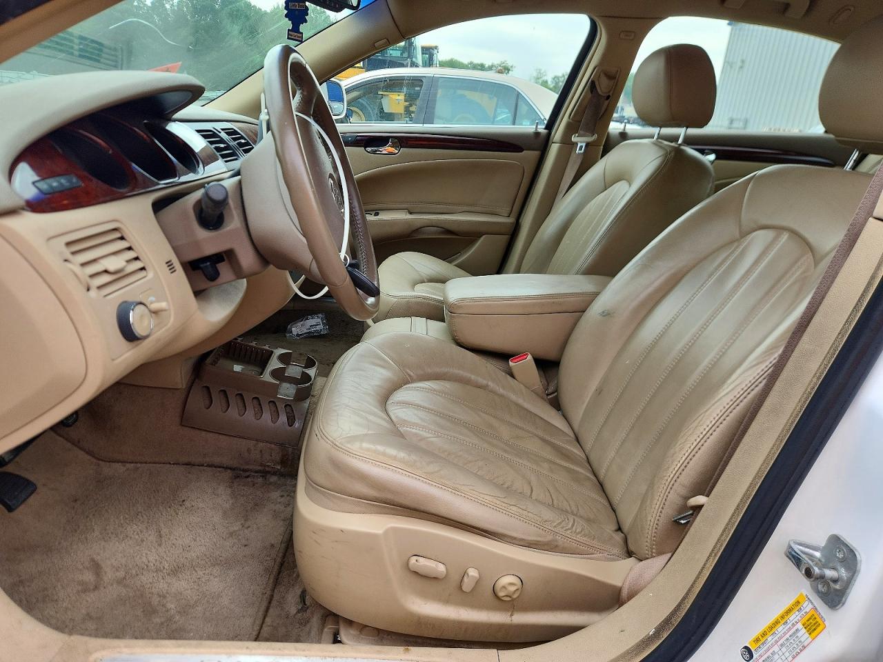 2006 Buick Lucerne Cxl White vin: 1G4HD57256U161873