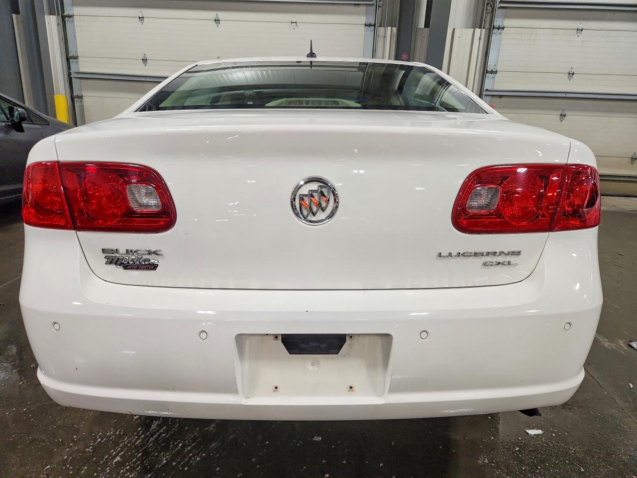 2006 Buick Lucerne Cxl White vin: 1G4HD57256U231632