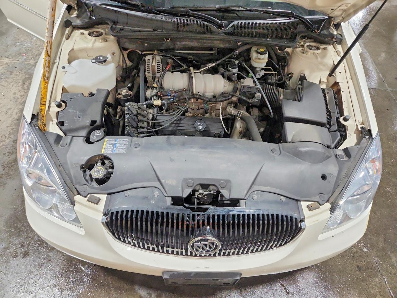 2006 Buick Lucerne Cxl White vin: 1G4HD57256U231632