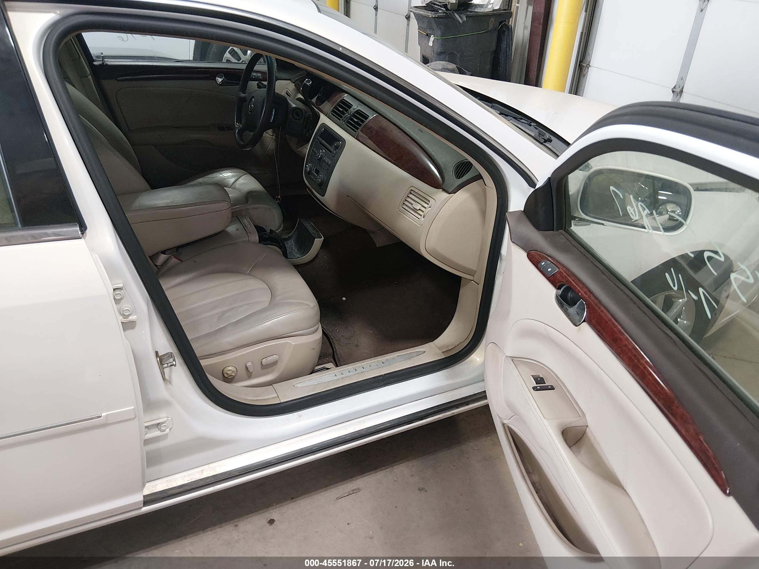 2007 Buick Lucerne Cxl White vin: 1G4HD57257U174043
