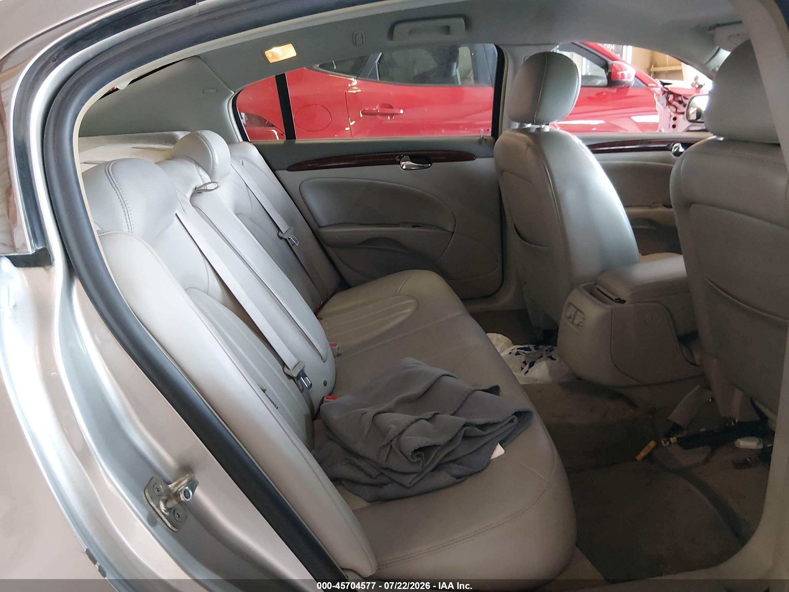 2007 Buick Lucerne Cxl Silver vin: 1G4HD57257U209356