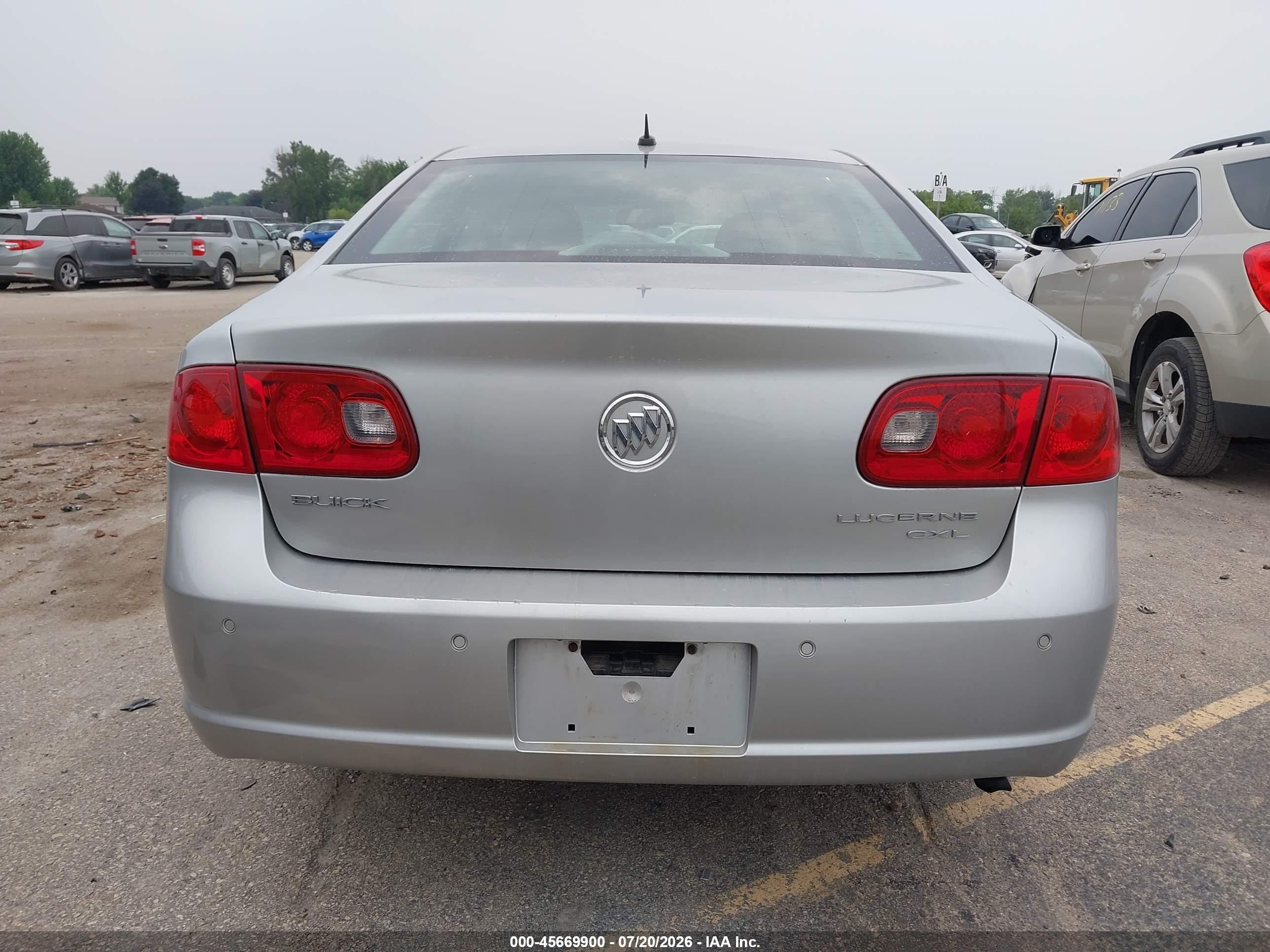 2007 Buick Lucerne Cxl Silver vin: 1G4HD57257U225122