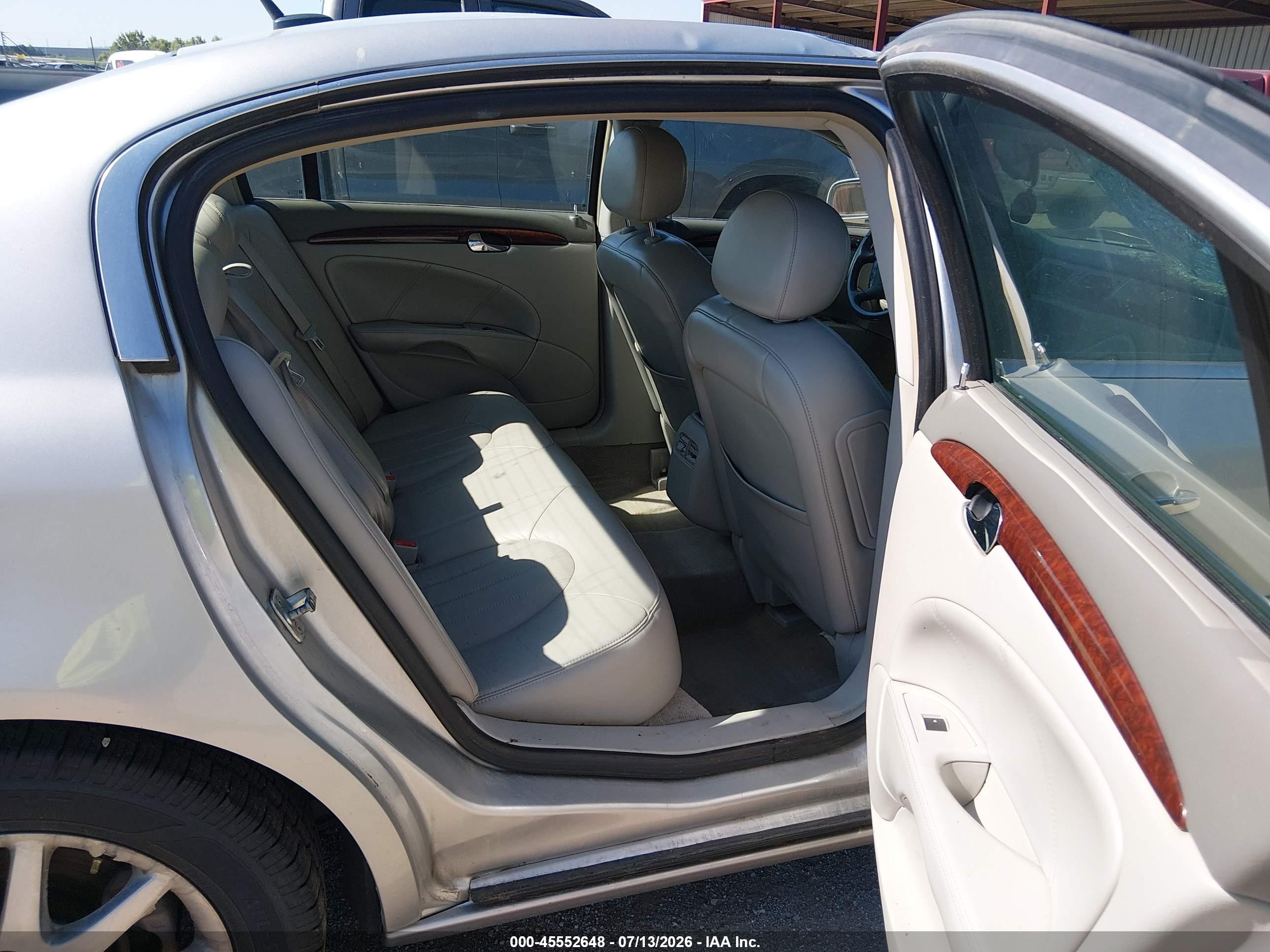 2007 Buick Lucerne Cxl Silver vin: 1G4HD57257U229767