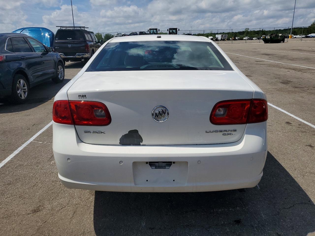 2008 Buick Lucerne Cxl Белый vin: 1G4HD57258U106262
