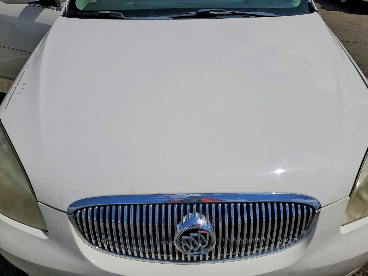 2008 Buick Lucerne Cxl Белый vin: 1G4HD57258U106262