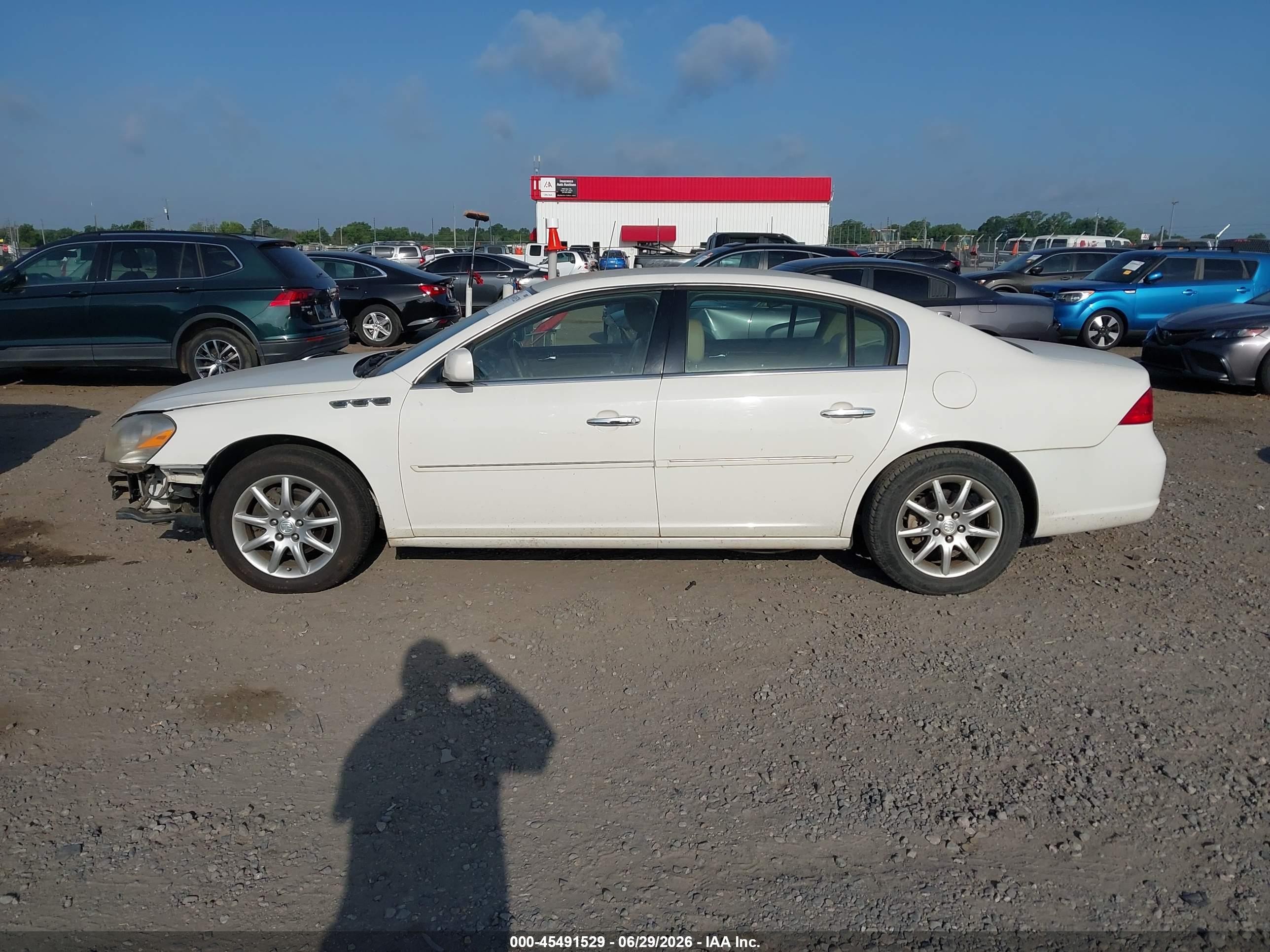 2008 Buick Lucerne Cxl White vin: 1G4HD57258U159513